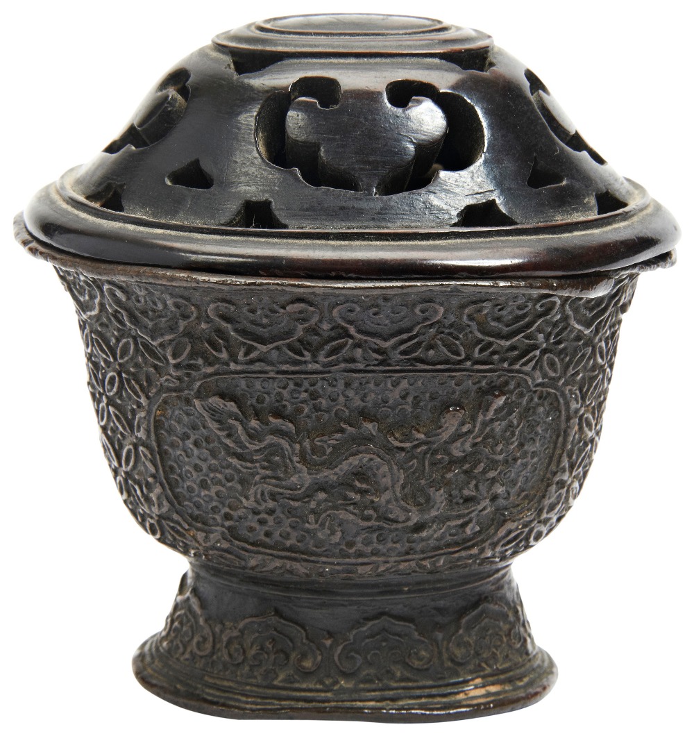 BRONZE LIBATION CUP WITH HARDWOOD COVER MING DYNASTY, 16TH / 17TH CENTURY the sides decorated in