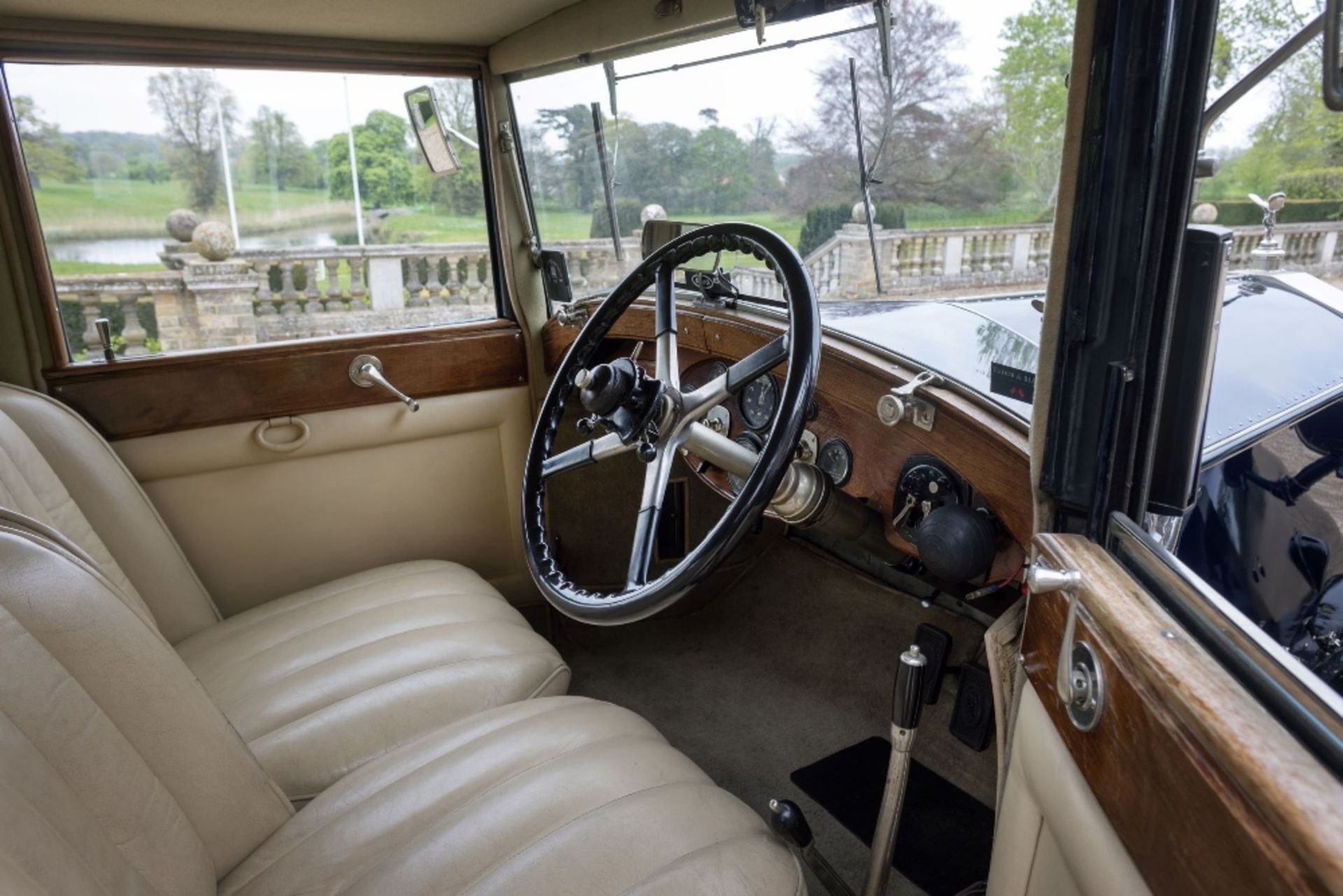 1929 ROLLS-ROYCE 20HP SALOON BY PARK WARD - Image 5 of 14