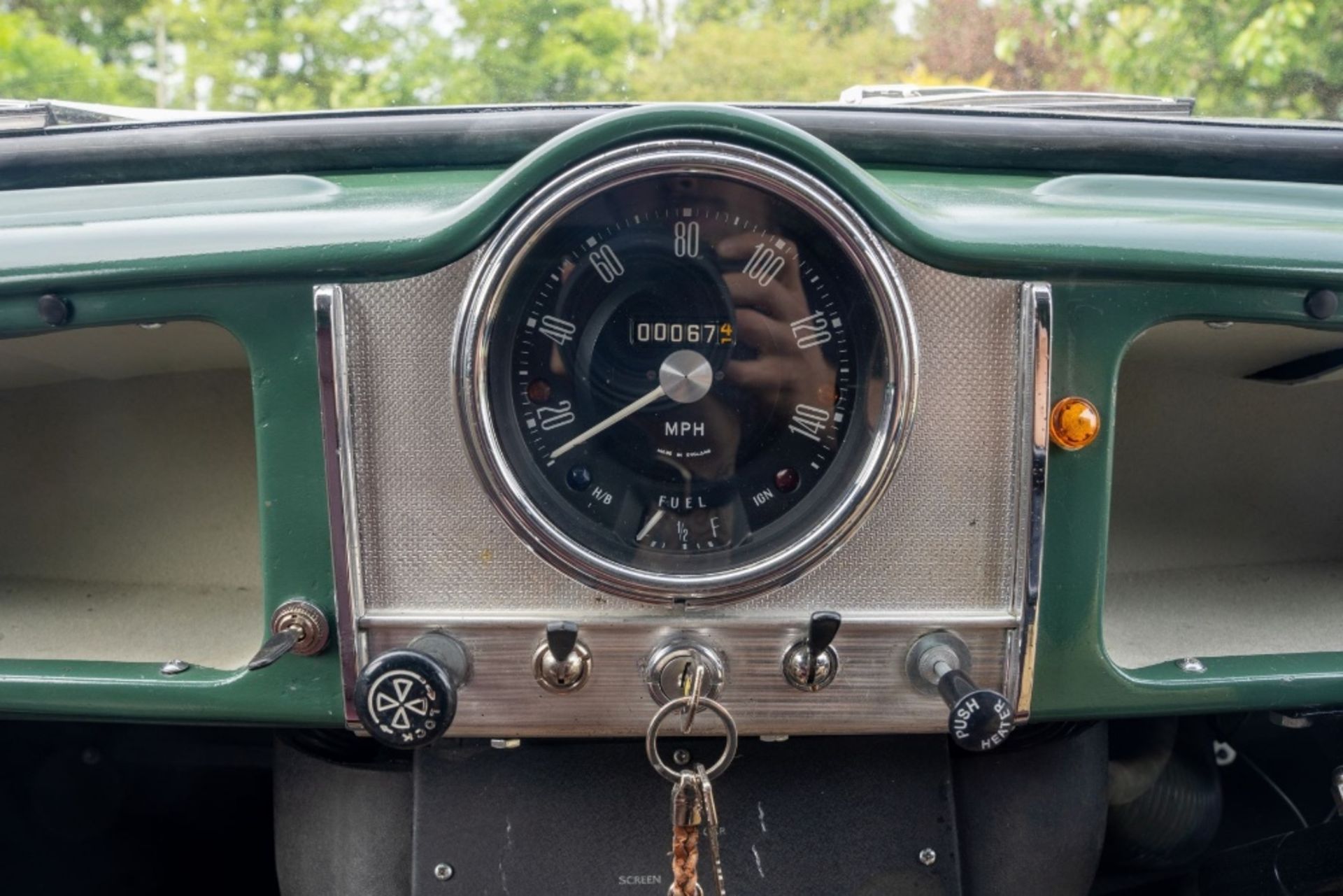 1969 AUSTIN QUARTER TON PICKUP - Image 14 of 27