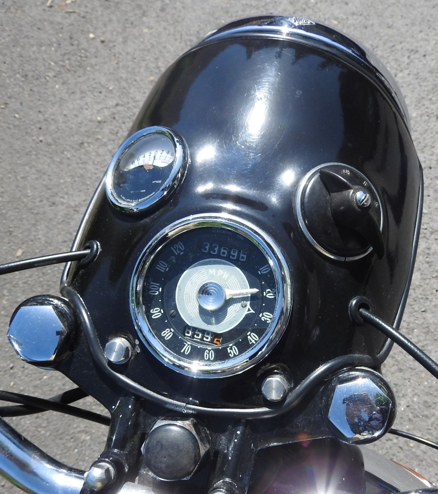 1961 VELOCETTE VENOM - Image 10 of 10