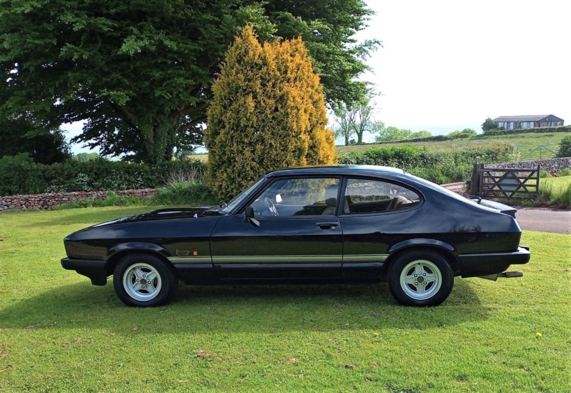 1986 FORD CAPRI 2.0 LASER - Image 4 of 15