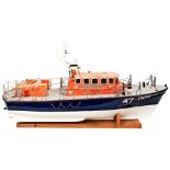 A GOOD KIT BUILT MODEL OF THE CROMER LIFE BOAT 47-006  74 cms long PROVENANCE: The David Stainthorpe