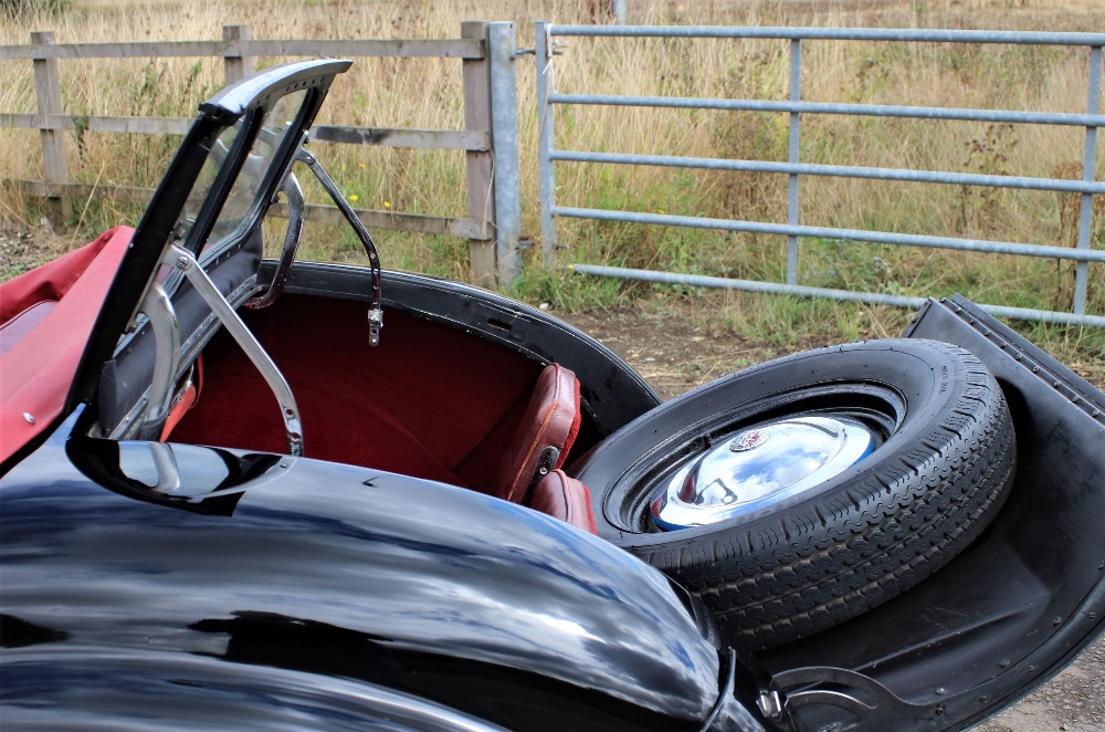 1946 TRIUMPH ROADSTER Registration Number: NJO 765 Chassis Number: TRA 1283 Recorded Mileage: 6, - Image 12 of 15