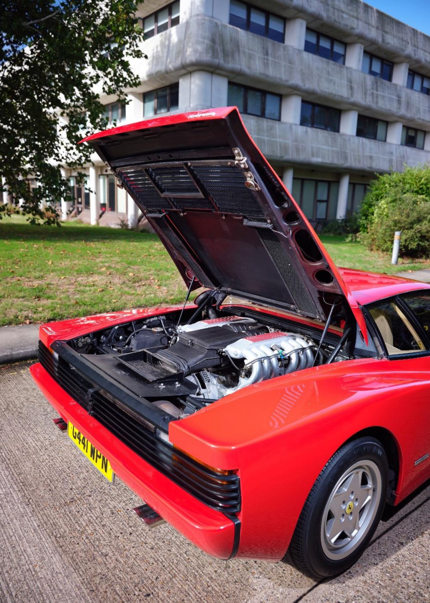 1989 FERRARI TESTAROSSA Registration Number: G441 WPN Chassis Number: ZFFAA17C000082817 Recorded - Image 14 of 59