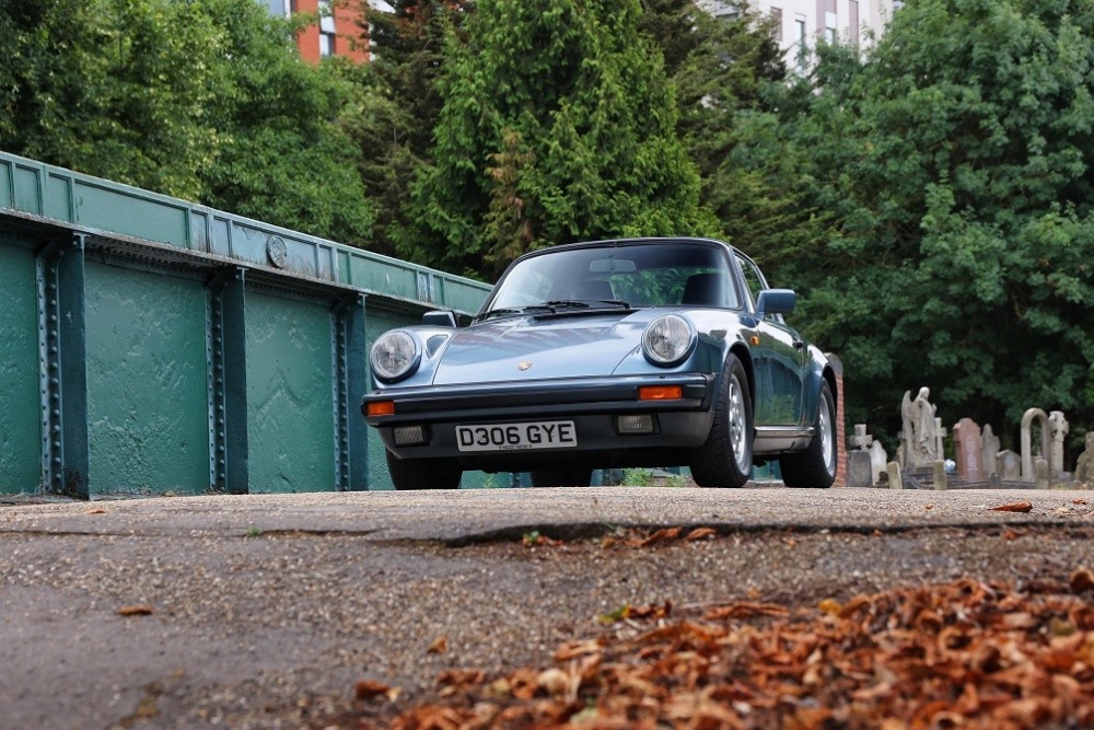 1987 PORSCHE 911 3.2 TARGA Registration Number: D306 GYE          Chassis Number: WPOZZZ91ZHS140584 - Image 4 of 34