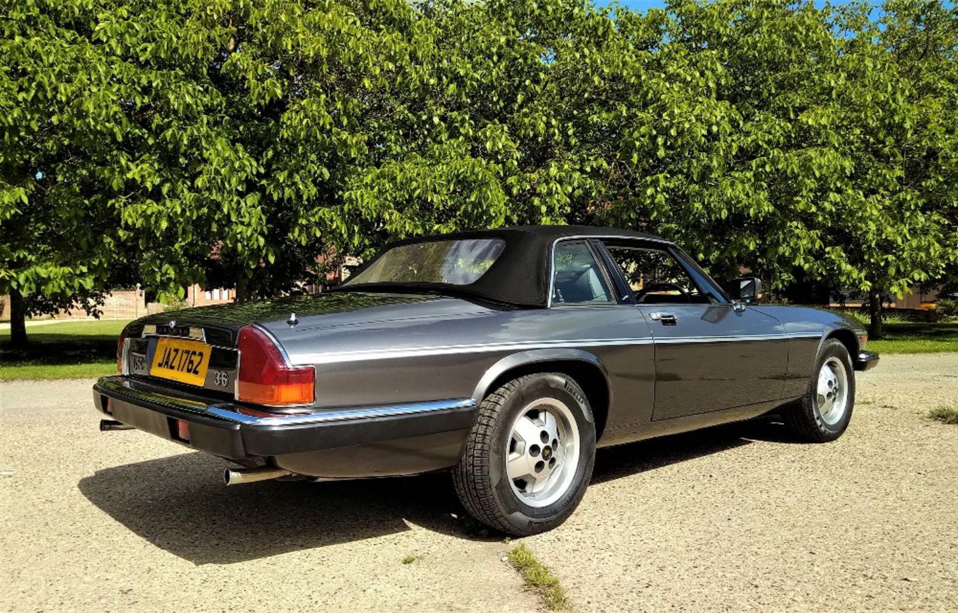 1984 JAGUAR XJ-S 3.6 CABRIOLET Registration Number: JAZ 1762 Chassis Number: SAJJNACC7CC114172 - Image 11 of 26