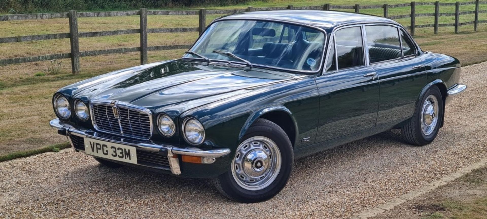 1974 JAGUAR XJ12L SALOON Registration Number: VPG 33M           Chassis Number: 2R.2342BW Recorded - Image 5 of 29