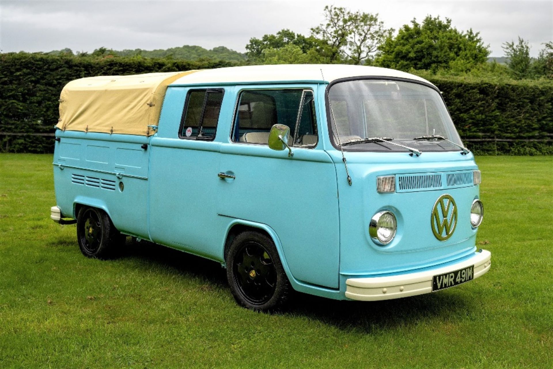 1974 VOLKSWAGEN TYPE 2 DOUBLE-CAB PICKUP Registration Number: VMR 491M Chassis Number: 2642-126- - Image 2 of 20