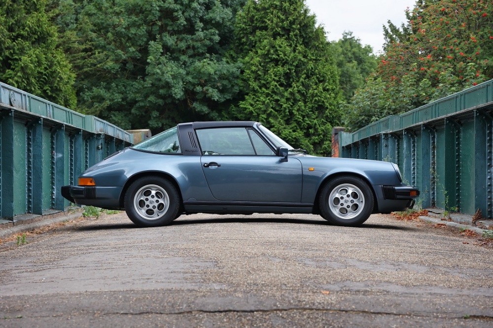 1987 PORSCHE 911 3.2 TARGA Registration Number: D306 GYE          Chassis Number: WPOZZZ91ZHS140584 - Image 5 of 34