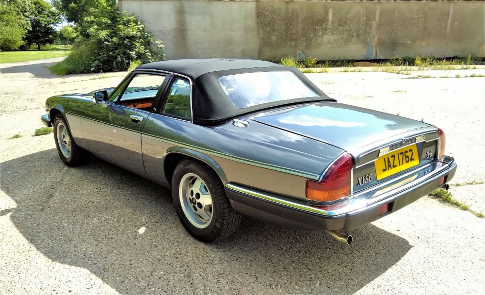 1984 JAGUAR XJ-S 3.6 CABRIOLET Registration Number: JAZ 1762 Chassis Number: SAJJNACC7CC114172 - Image 8 of 26