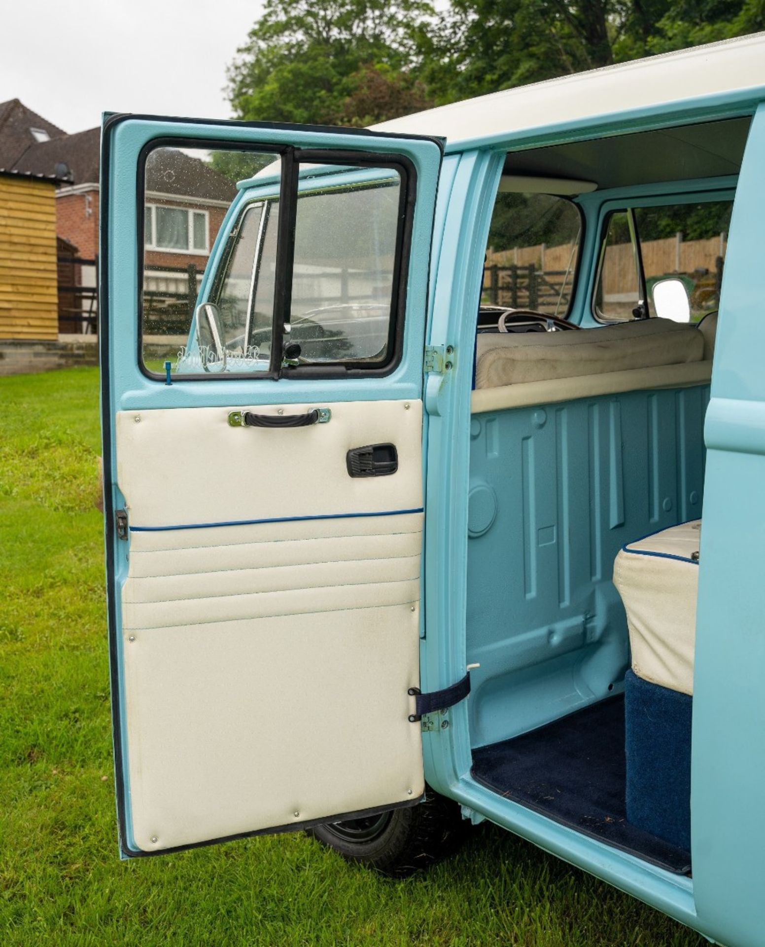 1974 VOLKSWAGEN TYPE 2 DOUBLE-CAB PICKUP Registration Number: VMR 491M Chassis Number: 2642-126- - Image 14 of 20