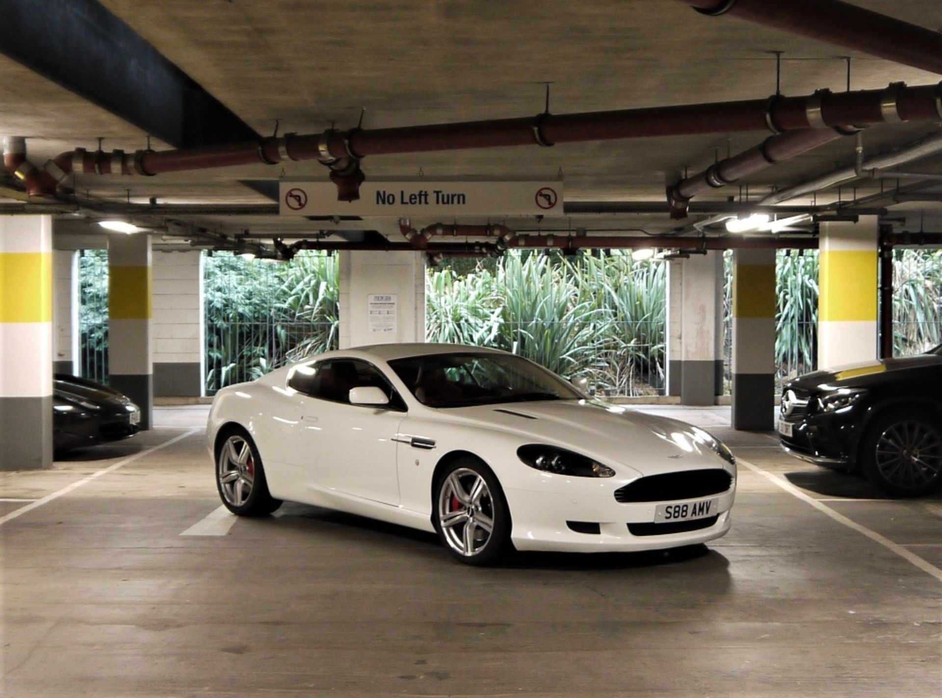 2007 ASTON-MARTIN DB9 COUPE (LHD) Registration: UK Registered                 Chassis Number: - Image 2 of 33