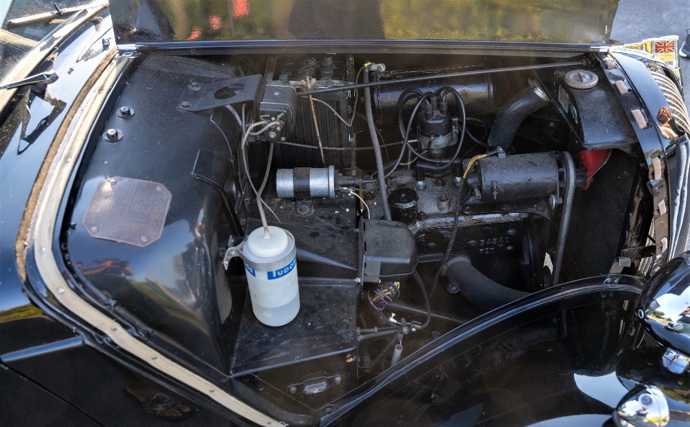 1946 STANDARD FLYING EIGHT SALOON Chassis Number: NA2121DL Registration Number: KPC 288 Recorded - Image 7 of 15