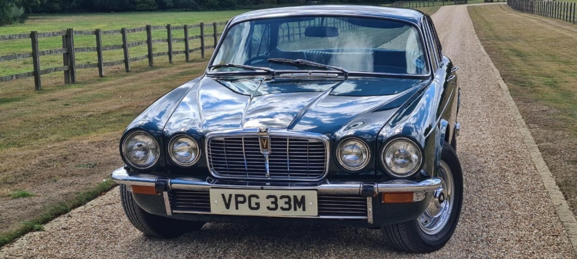 1974 JAGUAR XJ12L SALOON Registration Number: VPG 33M           Chassis Number: 2R.2342BW Recorded - Image 6 of 29