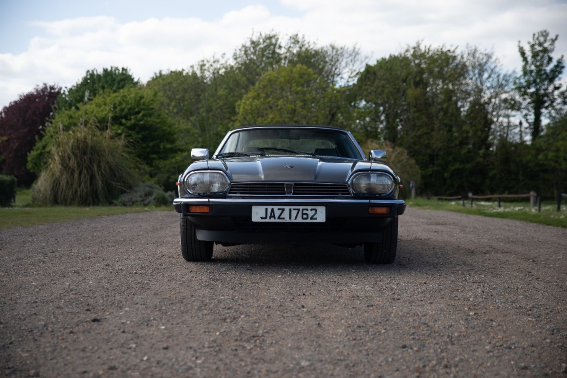 1984 JAGUAR XJ-S 3.6 CABRIOLET Registration Number: JAZ 1762 Chassis Number: SAJJNACC7CC114172 - Image 9 of 26