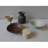 FIVE PIECES OF ANETTE FUCHS STUDIO POTTERY, comprising of a goblet, two bowls, vase and a covered