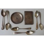 A SET OF SIX GEORIGIAN SILVER TEASPOONS, A SILVER COASTER AND BOX LID, the teaspoons circa 1818,