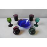19TH CENTURY AMETHYST AND EMERALD GLASS GOBLETS, BEAKERS AND VASES, along with vine decorated blue