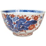 CHINESE EXPORT IMARI DEEP BOWL KANGXI PERIOD (1662-1722) the sides densely decorated in underglaze
