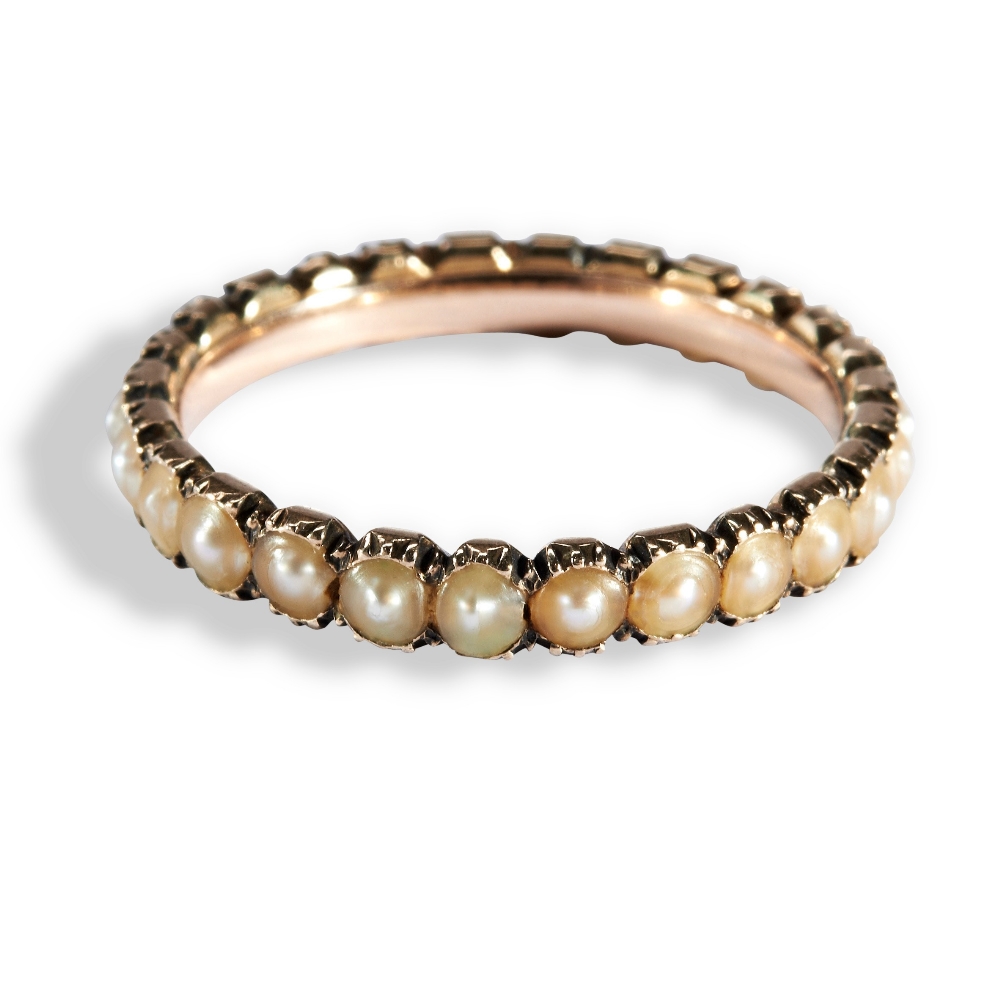 AN EARLY NINETEENTH CENTURY HALF PEARL ETERNITY RING, CIRCA 1830 set throughout with half pearls - Image 2 of 2