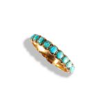 AN EARLY 19TH CENTURY TURQUOISE AND GOLD ETERNITY RING, CIRCA 1830 set throughout with circular