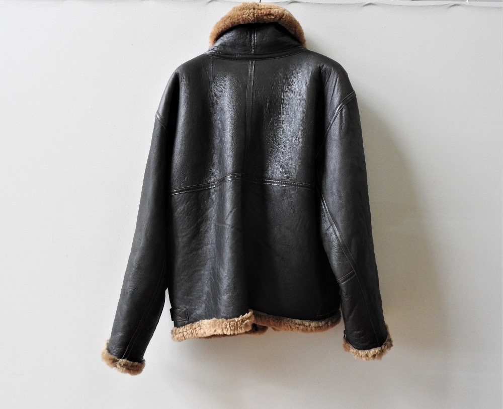 SHEEPSKIN FLYING JACKET Modern item, produced in South America, sized L/XL. - Image 3 of 3