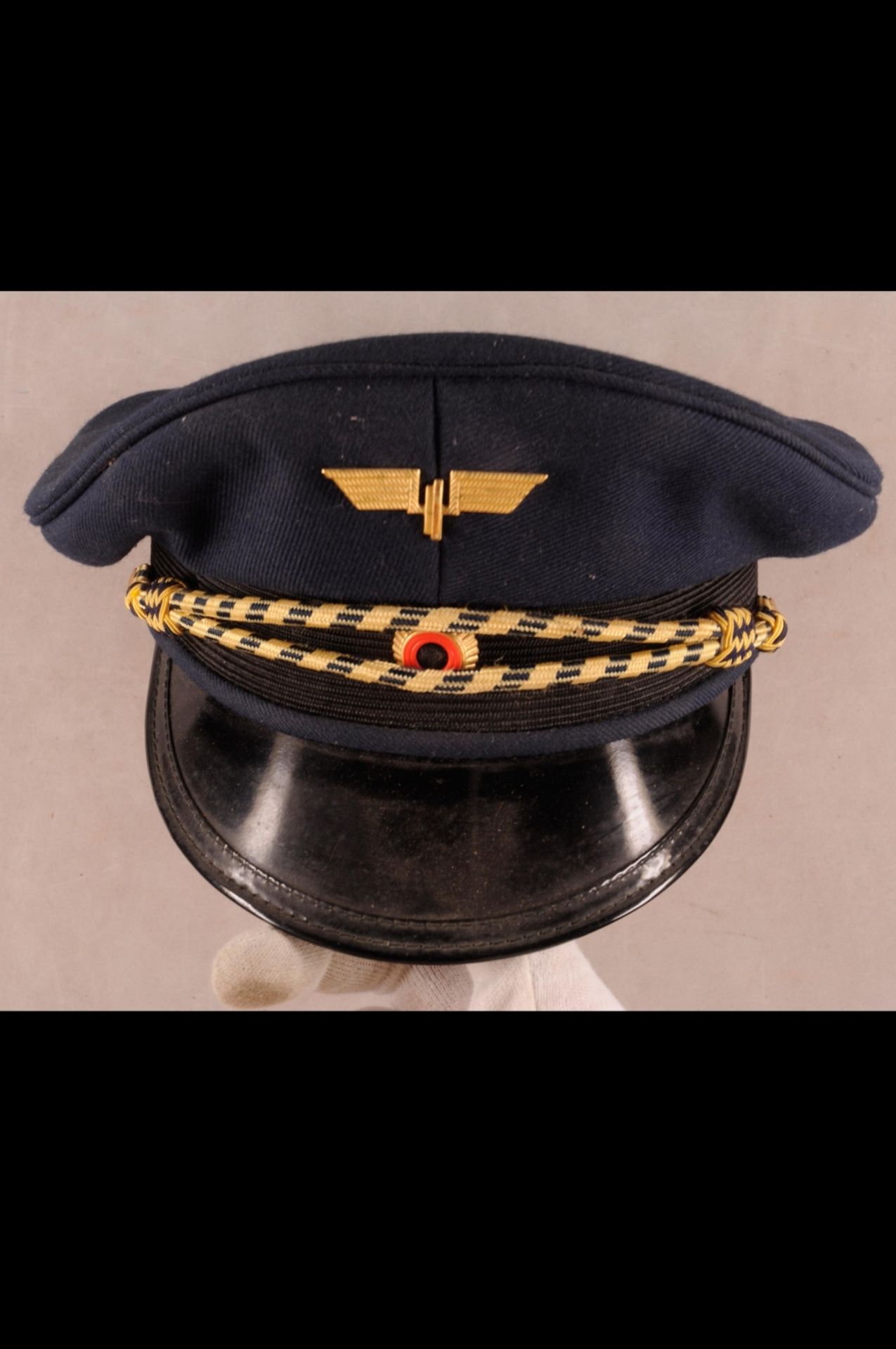 Fire-brigade / Police, estate with 13 x peaked cap, 4 x stem cap, 5 x helmet, 13 x uniforms / - Image 63 of 118