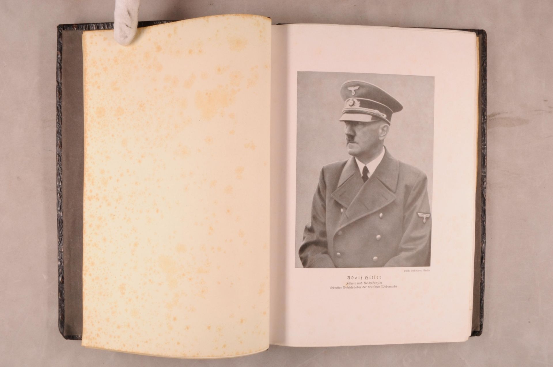 2x Fotoalbum eine Angehörigen der Wehrmacht Heer mit über 120x Aufnahmen, mit eingebundenen Heft \We - Bild 4 aus 5