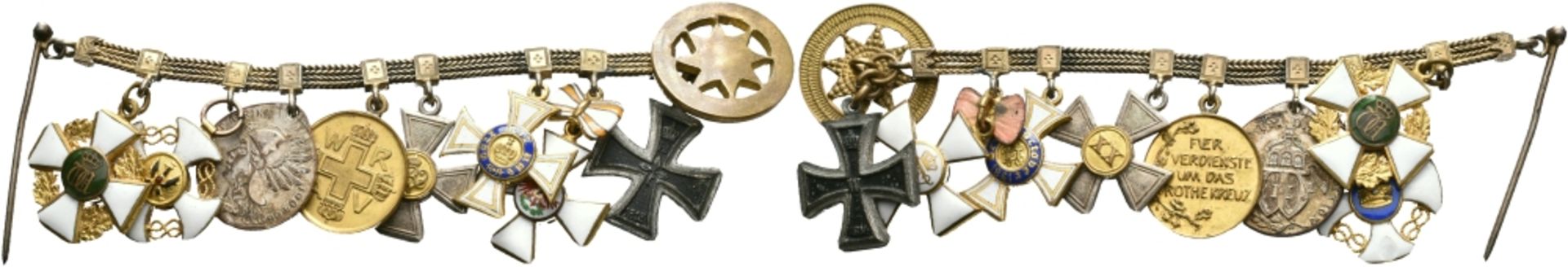 Miniaturkette mit 8x Auszeichnungen, u.a. Preußen Eisernes Kreuz 1914 2. Klasse, Roter Adler Orden K