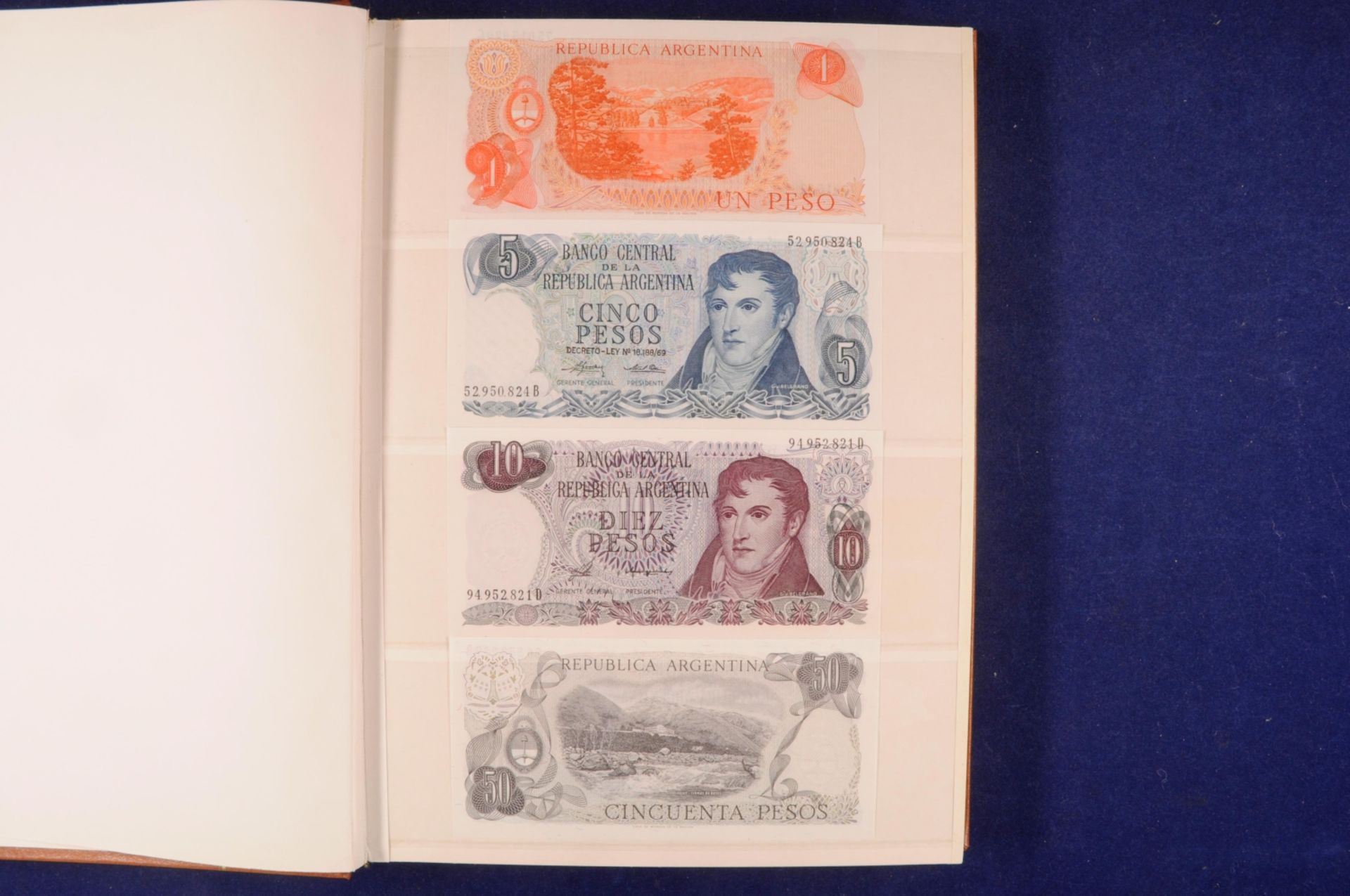 Sammlung Banknoten aus aller Welt in zwei Alben, 20. Jh. ,243 St., Argentina-Nepal und Malta-Indones - Bild 28 aus 44