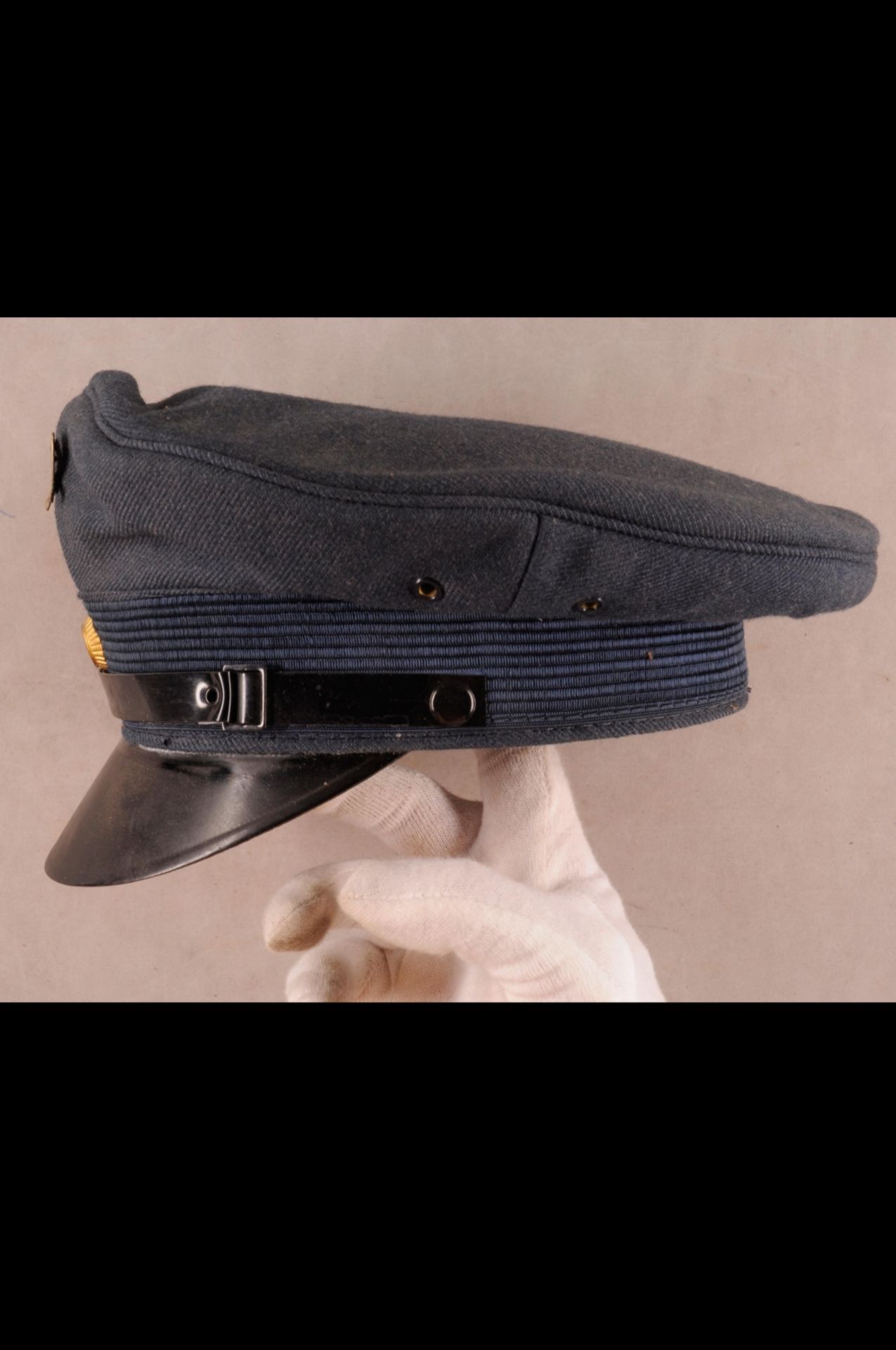 Fire-brigade / Police, estate with 13 x peaked cap, 4 x stem cap, 5 x helmet, 13 x uniforms / - Image 107 of 118