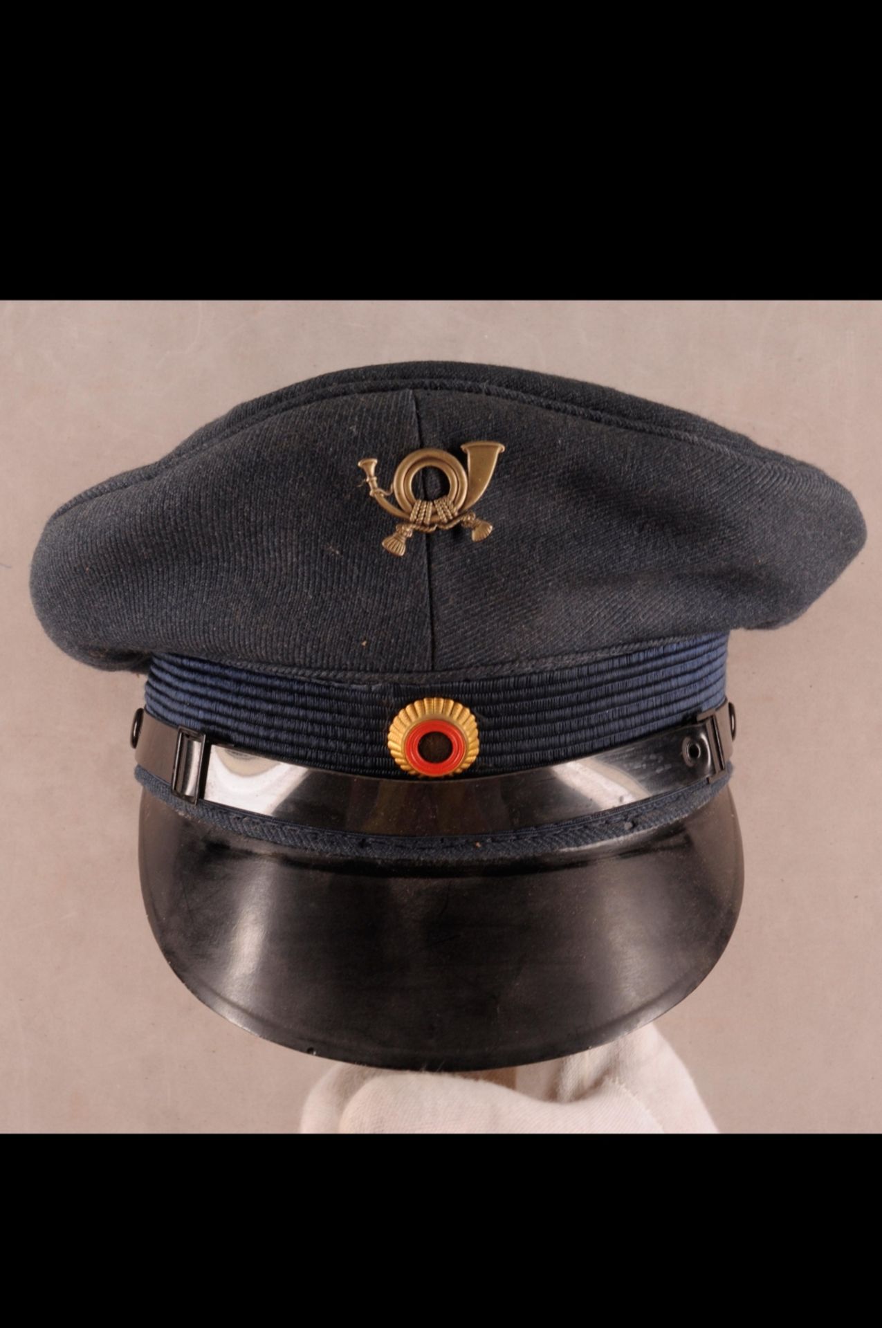 Fire-brigade / Police, estate with 13 x peaked cap, 4 x stem cap, 5 x helmet, 13 x uniforms / - Image 106 of 118