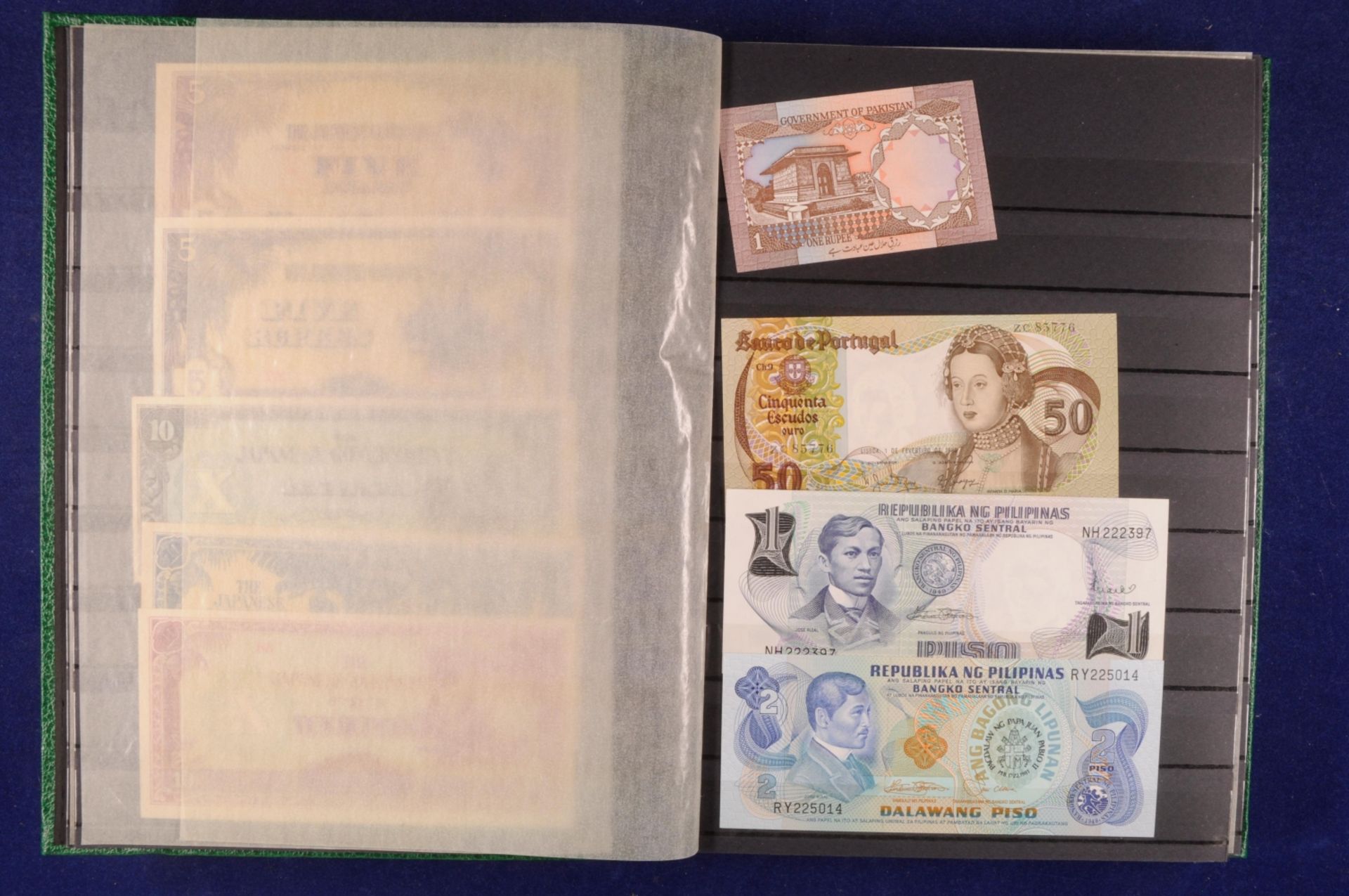 Sammlung Banknoten aus aller Welt in zwei Alben, 20. Jh. ,243 St., Argentina-Nepal und Malta-Indones - Bild 5 aus 44