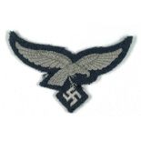 Breast eagle for officers, silver-coloured aluminium spun, hand embroidered, condition 2.