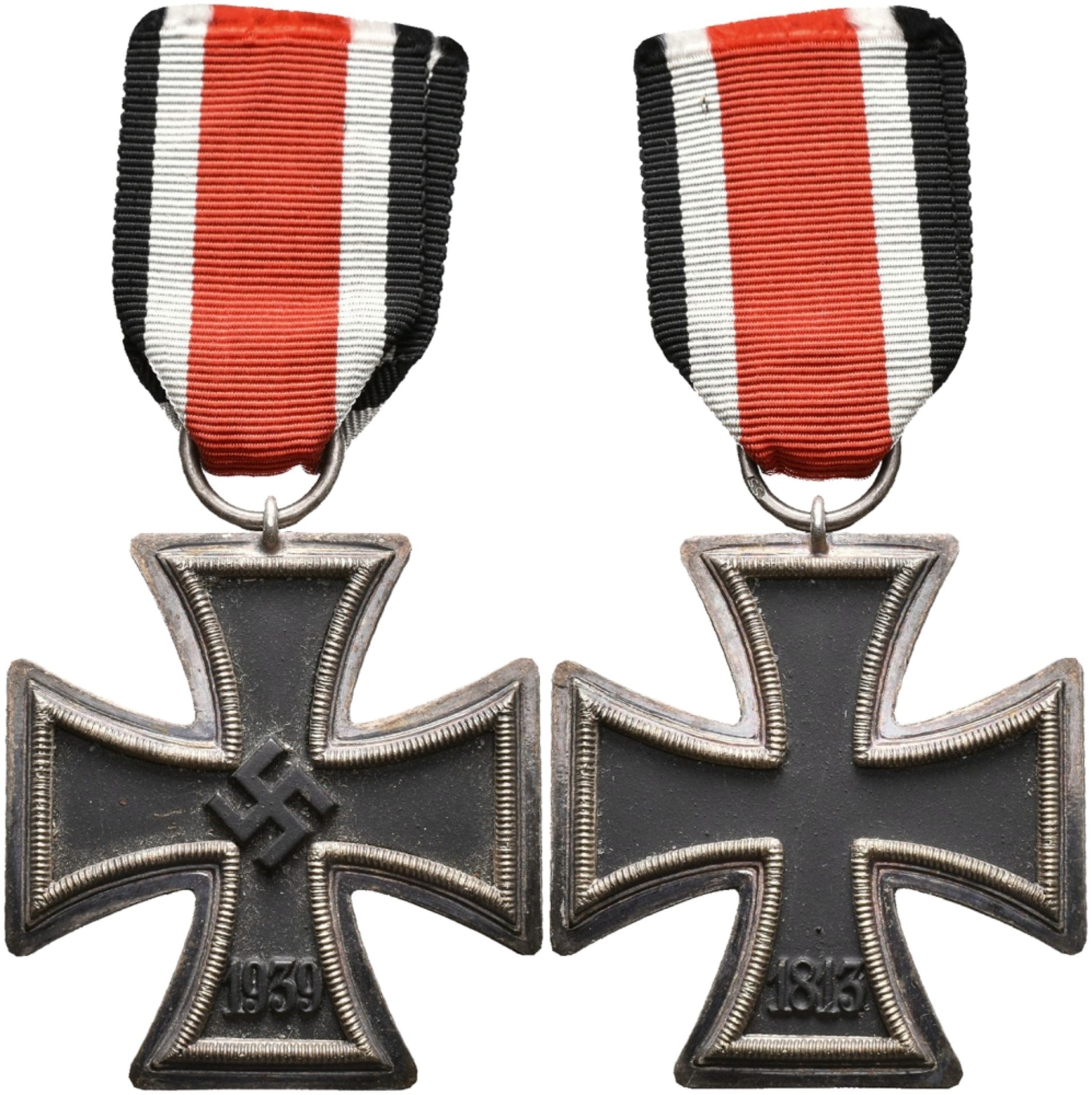 Eisernes Kreuz 1939 2. Klasse, im Bandring Hersteller \55\ (ganz leicht verschlagen) für die Firma J