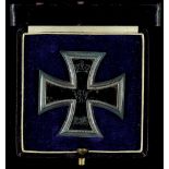 Prussia, Iron Cross 1914 1. Class, flat form, magnetic, reverse manufacturer sign \\Fr\\ under