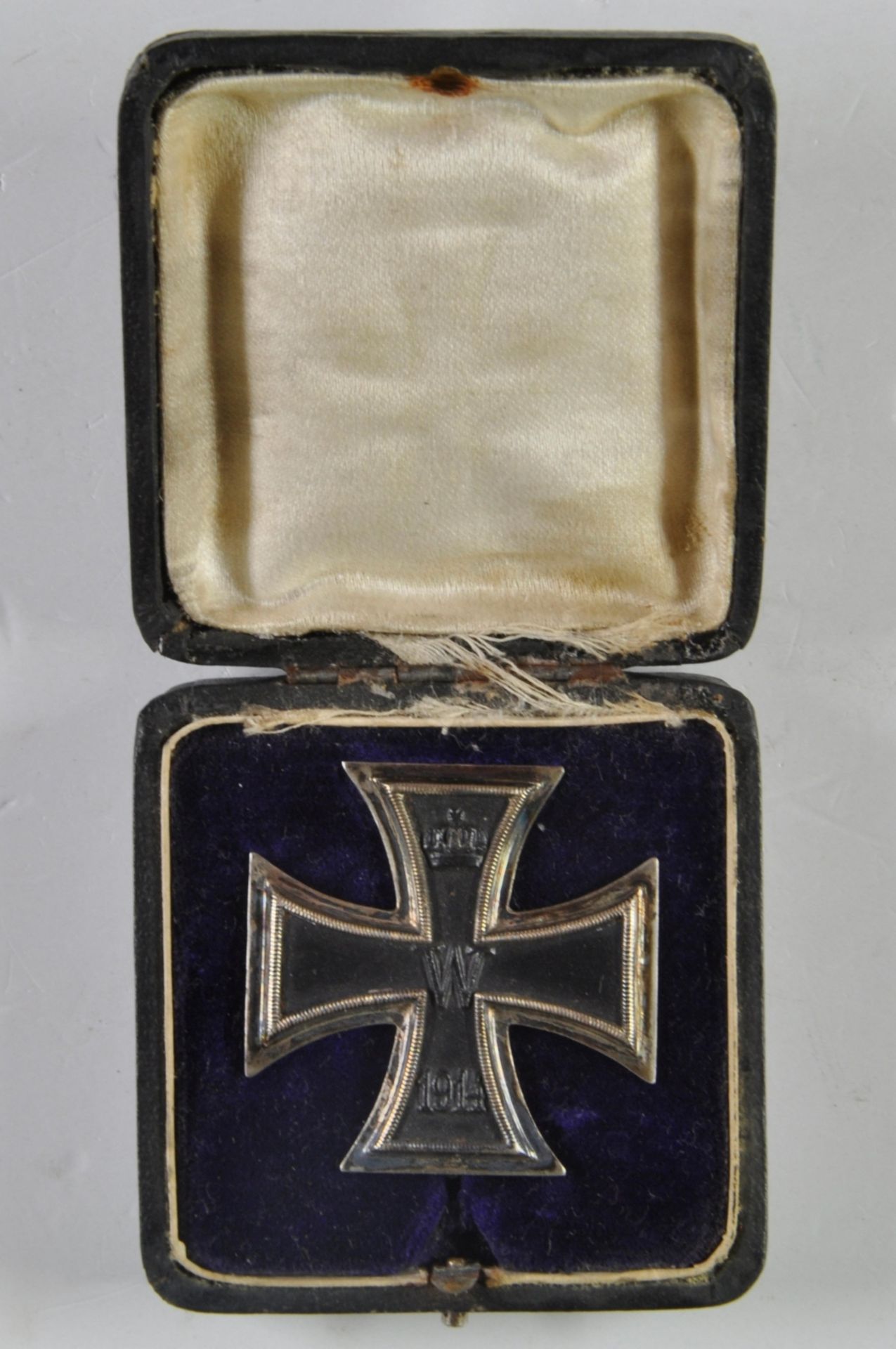 Prussia, Iron Cross 1914, 1. Class, flat form, on needle \\K. A. G. \\, in the black conferring case