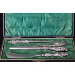 Victorian cased set of silver handled shoe horn, boot hook & glove stretchers, Birmingham 1896, toge