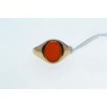 9ct gold & carnelian signet ring, size L, 2.42 grams