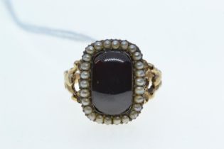 9ct gold, garnet & seed pearl cluster ring, size Q, 5.83 grams 