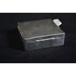 Square silver cigarette box, maker's mark rubbed, Birmingham 1926, 8.5cm wide, wood lined, gross wei