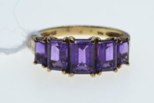 9ct gold & amethyst ring, size N, 2.43 grams 