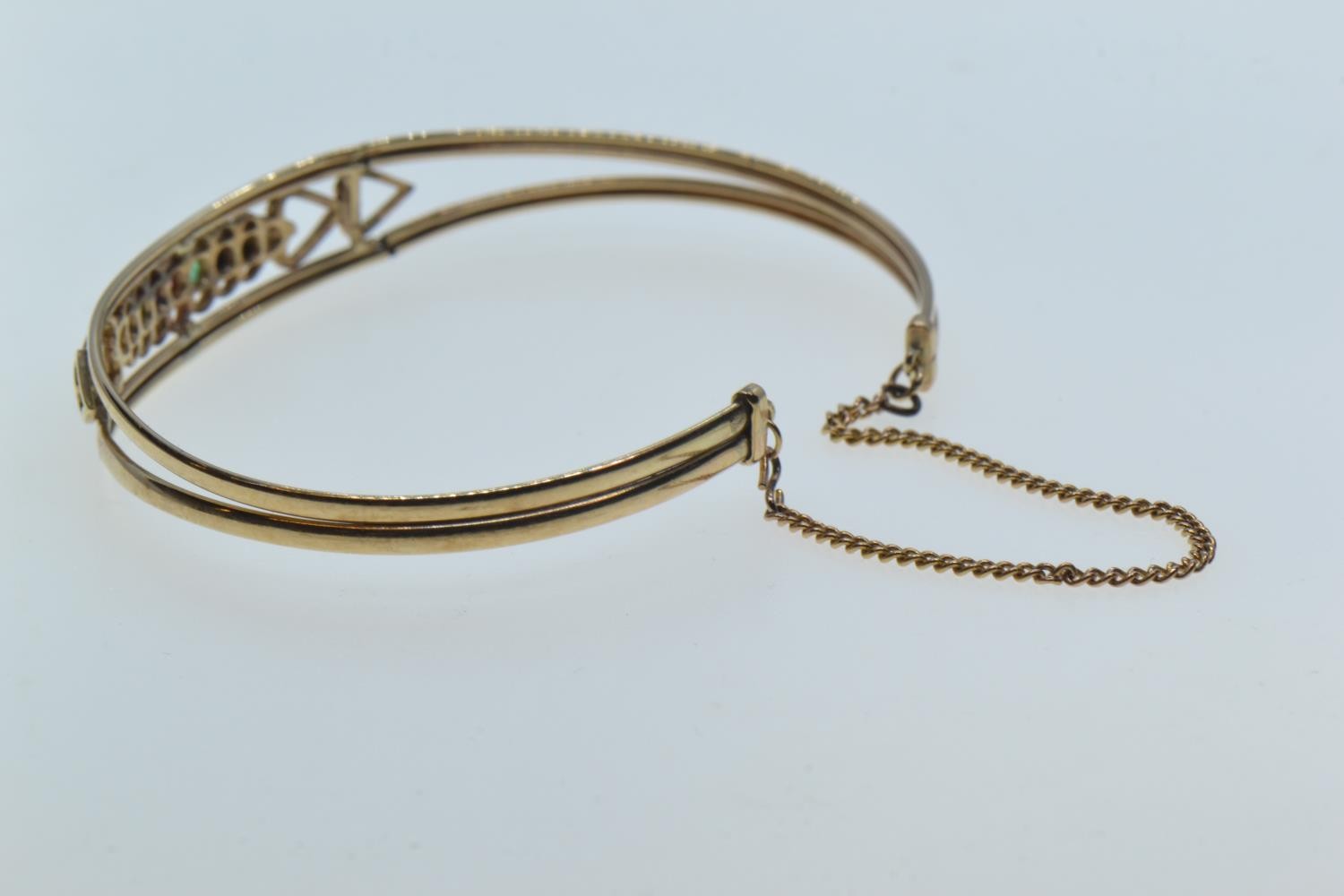 Scrap yellow metal & multi-gem set cuff bracelet, 5.89 grams  - Image 3 of 4