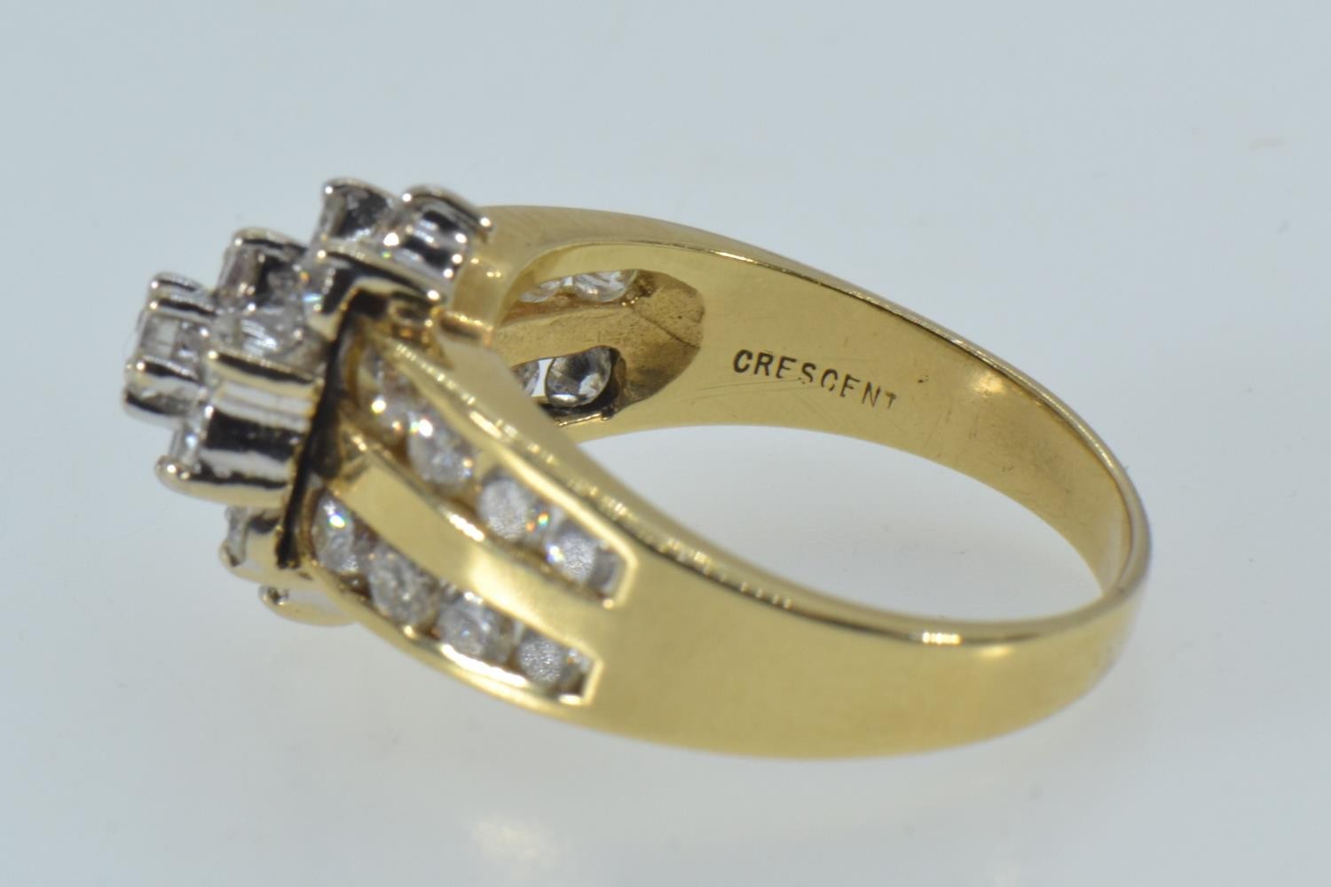 18ct gold & diamond dress ring, size R, 9.55 grams  - Image 3 of 3