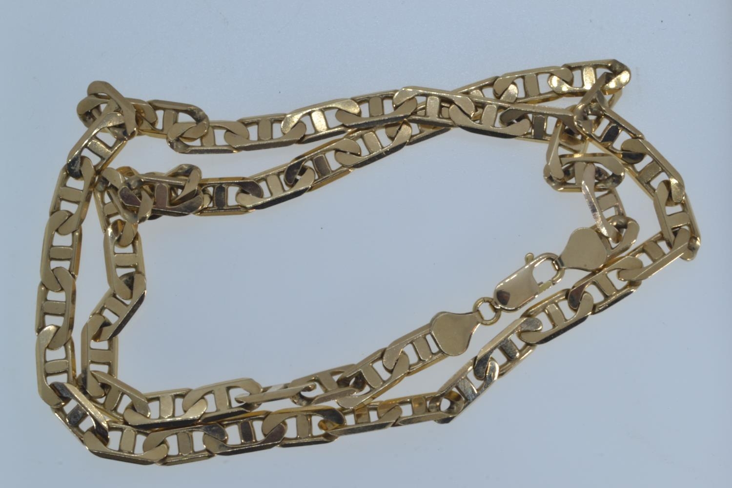 9ct gold anchor link neck chain, circumference 560mm, 36 grams  - Image 2 of 4
