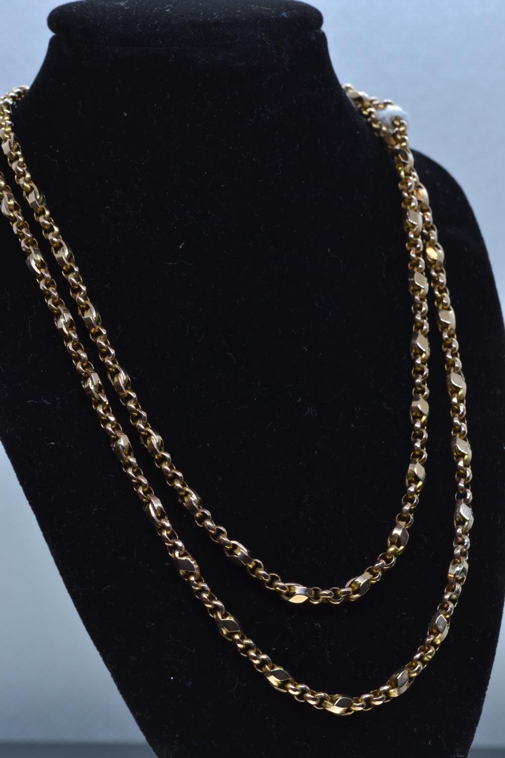 Yellow metal neck chain, tests positive for 9ct gold, circumference 640mm, 11.6 grams  - Image 2 of 3