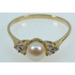 9ct gold, cultural pearl & diamond ring, size R, 1.73 grams