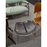 Mid-century chrome wire chair with vinyl cushion, believed to be by Harry Bertoia but unlabelled, 74