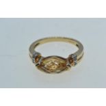 9ct gold & amber ring, hallmarked Birmingham 1997, size T, 3.69 grams