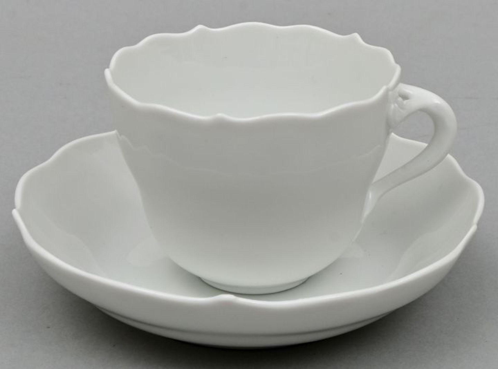 Mokkatasse mit Untertasse / Mocha cup with saucer